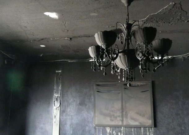 Состояние стен и потолка в квартире после пожара